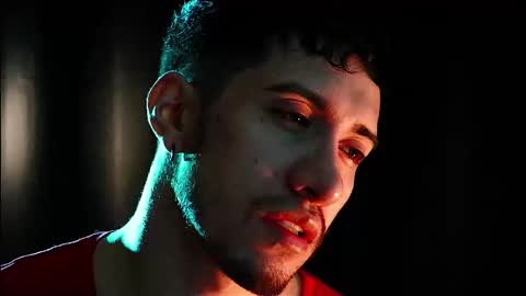 Hotlatinking online show from March 12, 2:19 am