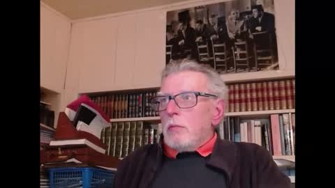 hotlux_54 online show from October 18, 4:23 pm