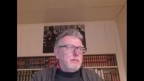 hotlux_54 online show from February 15, 5:28 pm