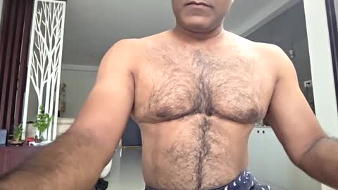 hotm_on_cam online show from October 23, 9:57 am