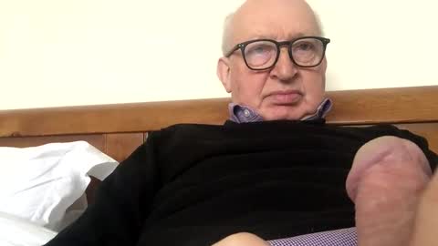 Snapshot of hotmuff99 chatting on January 13, 2:11 pm hotmuff99 online show from January 13, 2:11 pm