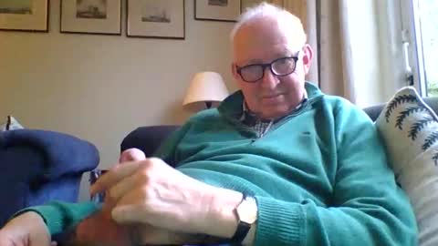 Snapshot of hotmuff99 chatting on October 13, 4:13 pm hotmuff99 online show from October 13, 4:13 pm