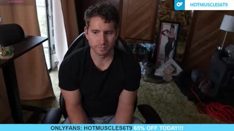 hotmuscles6t9 online show from November 28, 10:11 pm