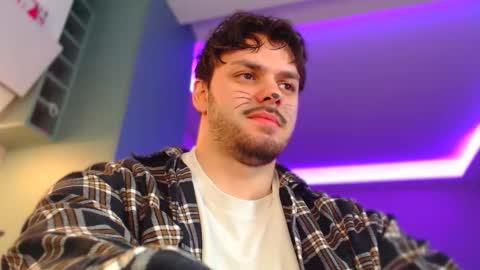 Snapshot of hotpolishsausage chatting on November 1, 12:58 am Jason online show from November 1, 12:58 am