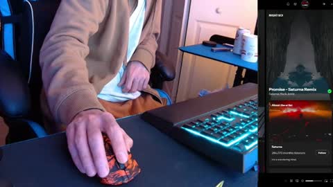 hotpumpkinpies online show from April 6, 3:03 am