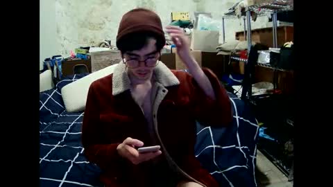 Hotstuff online show from May 16, 10:52 pm