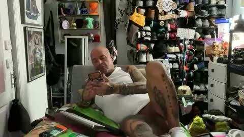 hotstuff775616 online show from May 22, 3:33 am