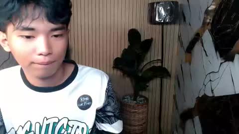 hottestloues online show from May 31, 7:59 pm