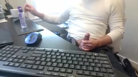 hoverday online show from April 24, 1:13 pm