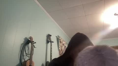 howlingatnothing online show from September 22, 10:04 am