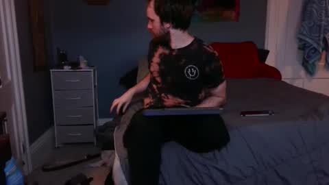 Pilgrim online show from April 5, 12:23 pm