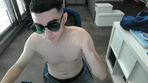 Little buddy  online show from December 9, 11:04 am