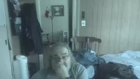 lonely huggy bear online show from February 6, 6:38 pm