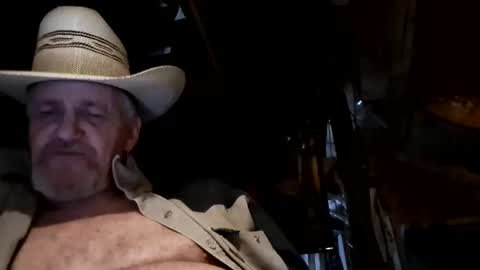 hung34u online show from January 14, 8:31 am