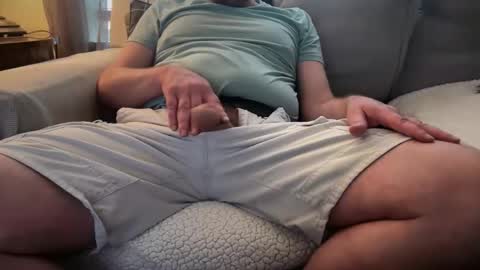 AARON online show from April 23, 4:09 pm