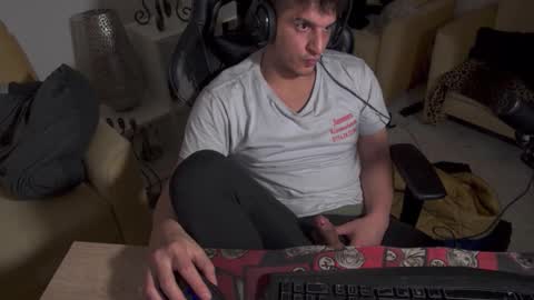 LittleDevilXo1999 online show from March 22, 10:48 pm