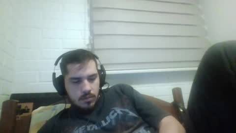 Snapshot of hungweeb chatting on February 5, 1:58 am Rod online show from February 5, 1:58 am