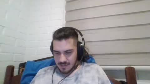 Snapshot of hungweeb chatting on January 21, 3:16 am Rod online show from January 21, 3:16 am