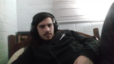 Snapshot of hungweeb chatting on March 7, 4:23 am Rod online show from March 7, 4:23 am