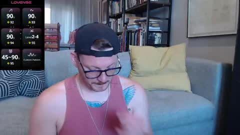 Hunky  Arthur online show from December 28, 6:28 am