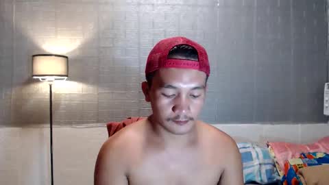 hunkylloyd online show from January 12, 3:43 am