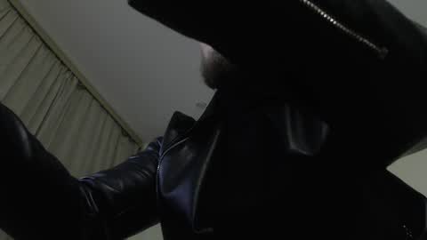 Snapshot of hunkytime chatting on March 12, 5:49 pm I AM NOT A DIRECTOR I AM THE BOSS KINGDADDYSIRSTR8ALPHAMASTER online show from March 12, 5:49 pm