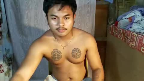 hunkyzeus online show from March 1, 1:33 pm