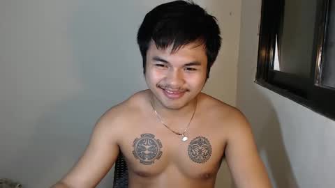 Snapshot of hunkyzeus chatting on January 6, 6:03 am hunkyzeus online show from January 6, 6:03 am