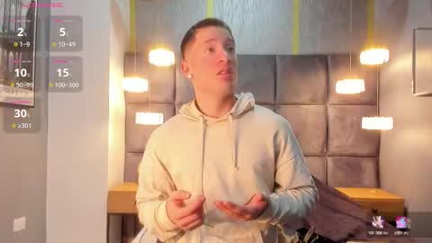 hunterheat_ online show from November 20, 12:04 pm