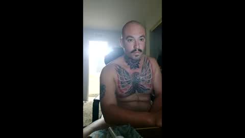 hunterluke1995 online show from February 14, 7:25 am