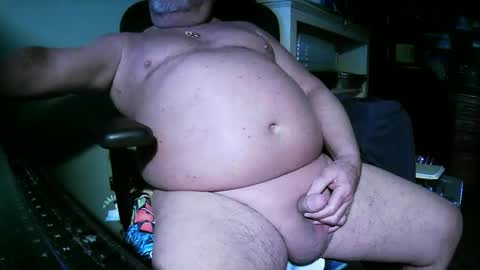 hwait121 online show from April 22, 5:40 pm