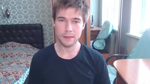 Tom online show from August 3, 9:48 am
