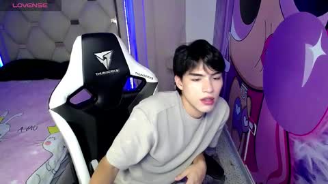 hyun jin online show from October 18, 8:47 pm