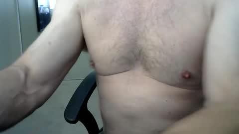 i_was_a_shy_dad online show from June 10, 9:15 pm