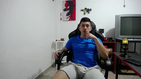 iam_yourbabyprincess_xd online show from November 8, 6:49 am