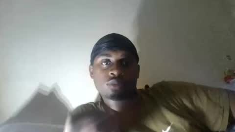 iamryan995442 online show from March 24, 9:51 pm