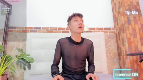 Thiago online show from January 22, 3:20 am