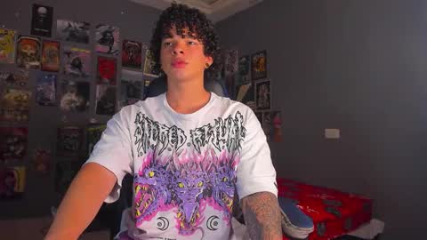 Andres online show from October 26, 3:36 pm