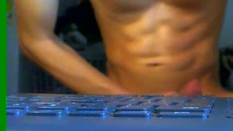 Snapshot of ian_zaenzz chatting on February 10, 6:20 am Samuel igsamuelnoguera 1333 online show from February 10, 6:20 am