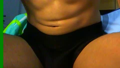 Snapshot of ian_zaenzz chatting on December 21, 8:00 pm Samuel igsamuelnoguera 1333 online show from December 21, 8:00 pm