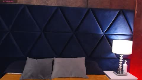 Ian Lark online show from March 11, 7:21 pm