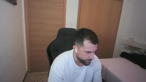 iberian_macho online show from November 20, 2:27 pm