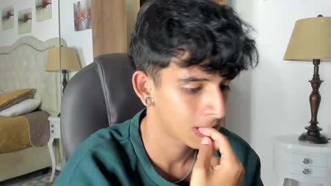 ibratxandy online show from June 8, 7:04 pm