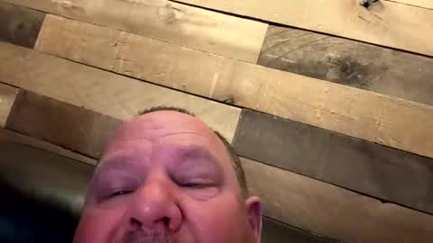 icanmakeyousquirt69 online show from April 29, 6:07 am