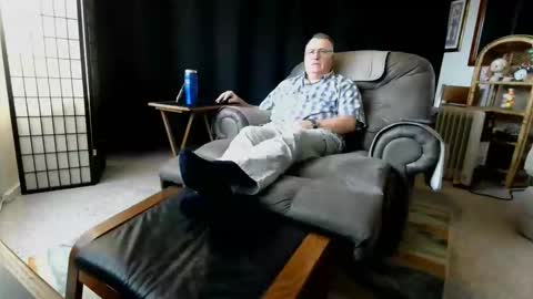 Christopher online show from October 22, 9:29 pm