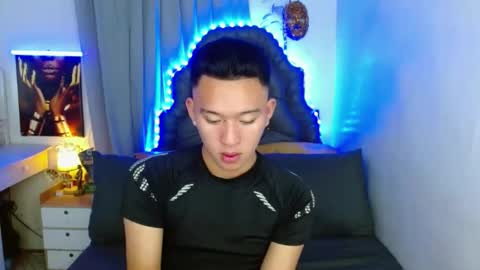 Mateo online show from November 23, 10:15 am