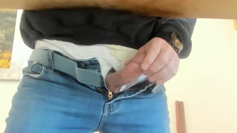 idfunguy2023 online show from February 22, 11:39 pm