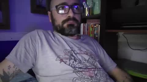 igorargen4 online show from December 14, 12:01 am