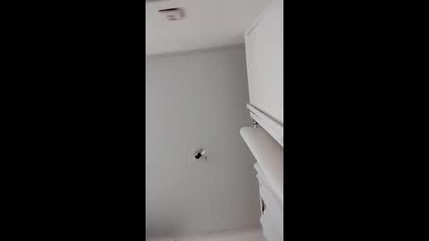 ihktqjtwzczh online show from February 20, 11:01 am