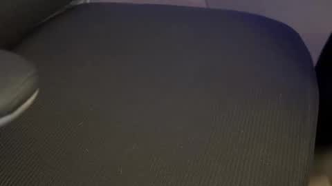 Snapshot of ilbender chatting on October 5, 8:02 pm ilbender online show from October 5, 8:02 pm